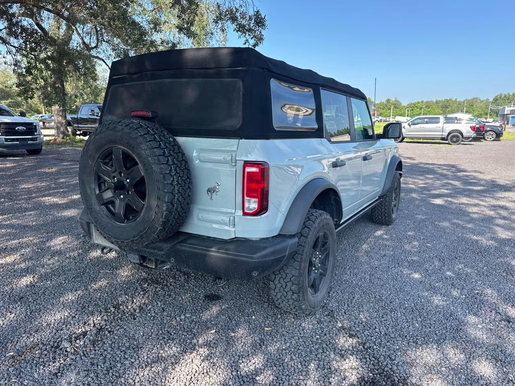 2021 Cactus Ford Bronco Black Diamond 4X4 SUV