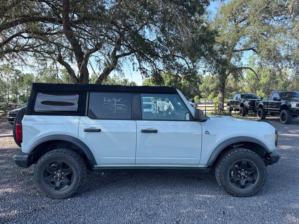 2021 Cactus Ford Bronco Black Diamond 4X4 SUV