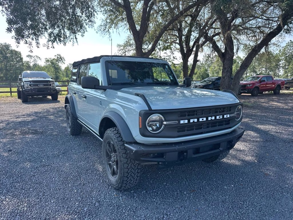 2021 Cactus Ford Bronco Black Diamond 4X4 SUV