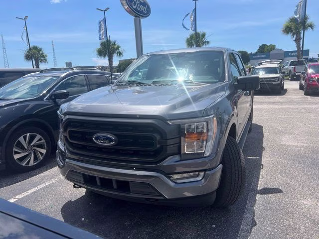 2023 Carbonized Gray Metallic Ford F-150 XLT 4X4 Truck