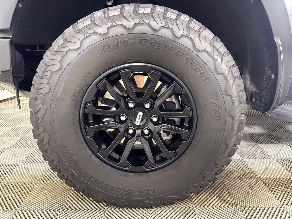 2024 Oxford White Ford F-150 Raptor 4X4 Truck