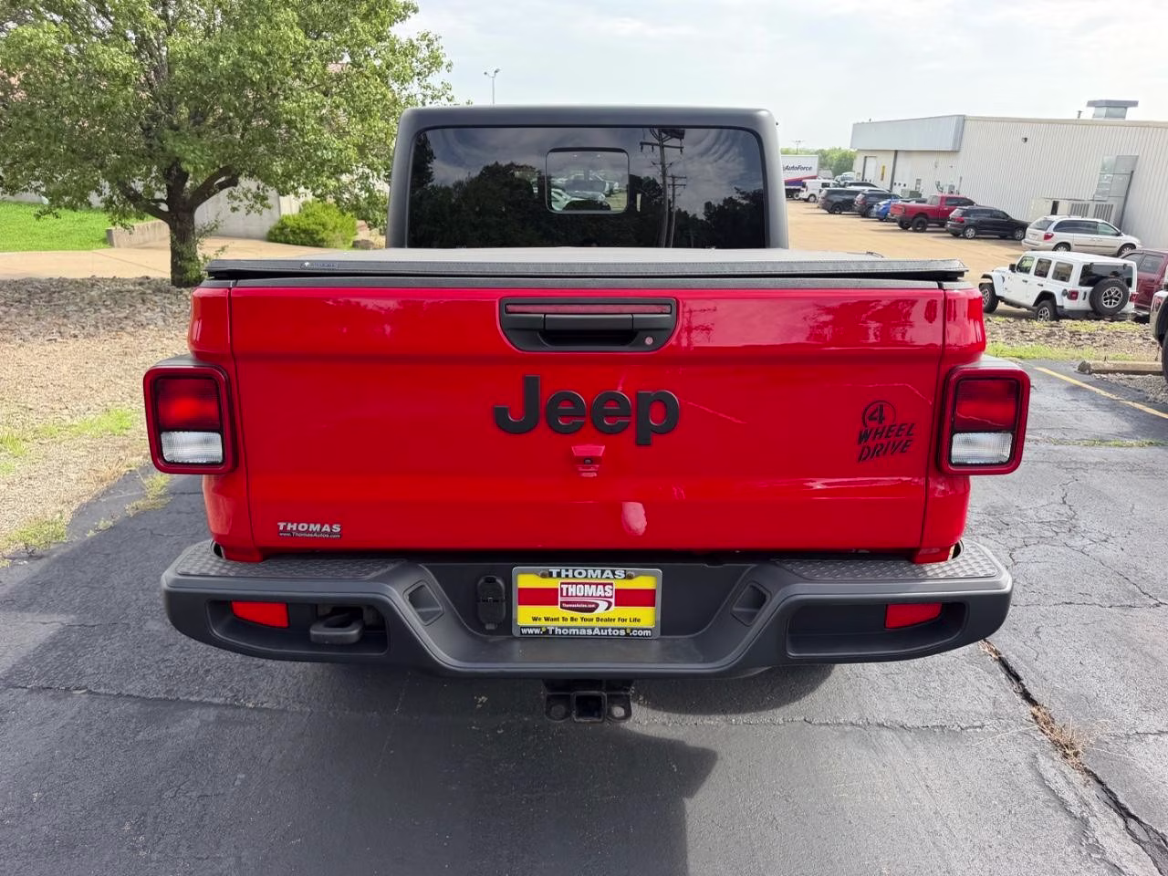 2021 Firecracker Red Clearcoat Jeep Gladiator 4WD Willys 4X4 Truck