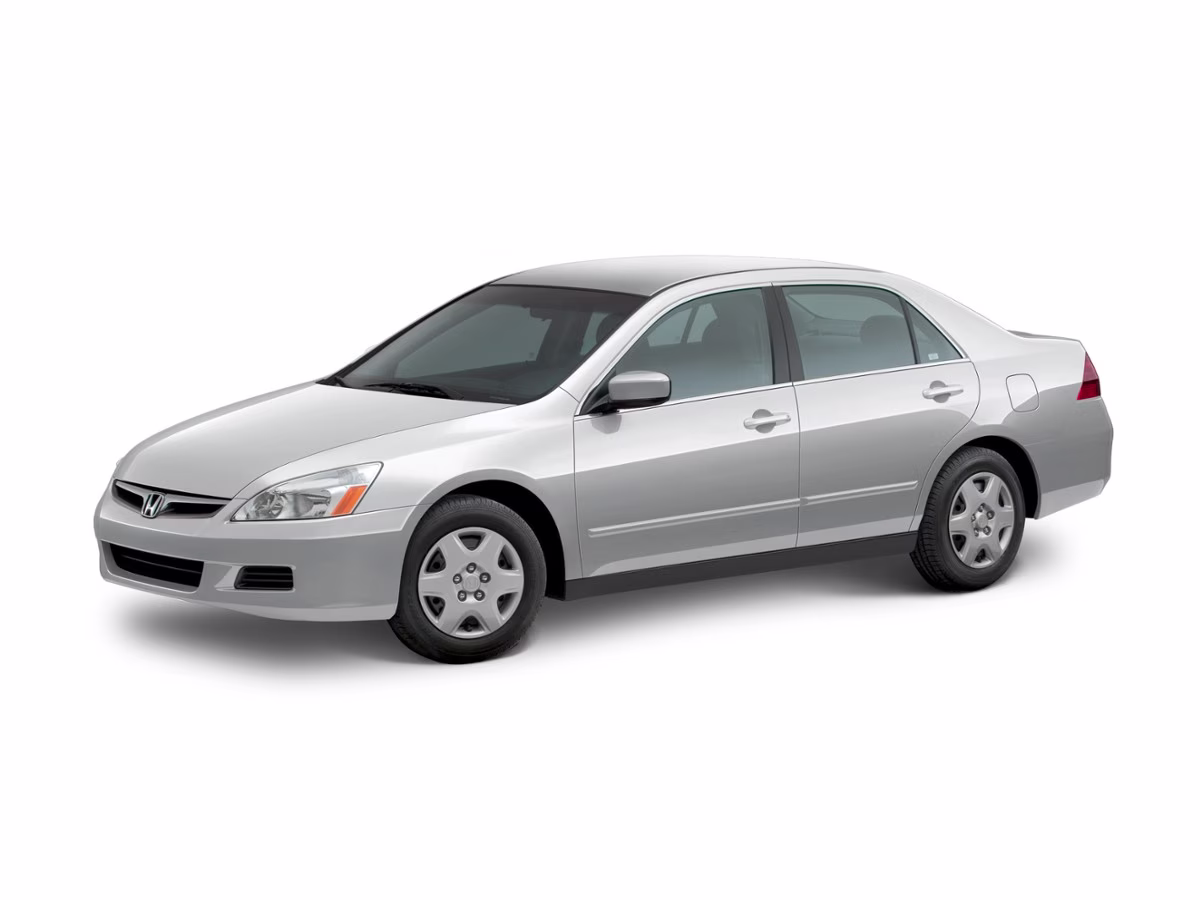 2007 Alabaster Silver Metallic Honda Accord LX FWD Sedan
