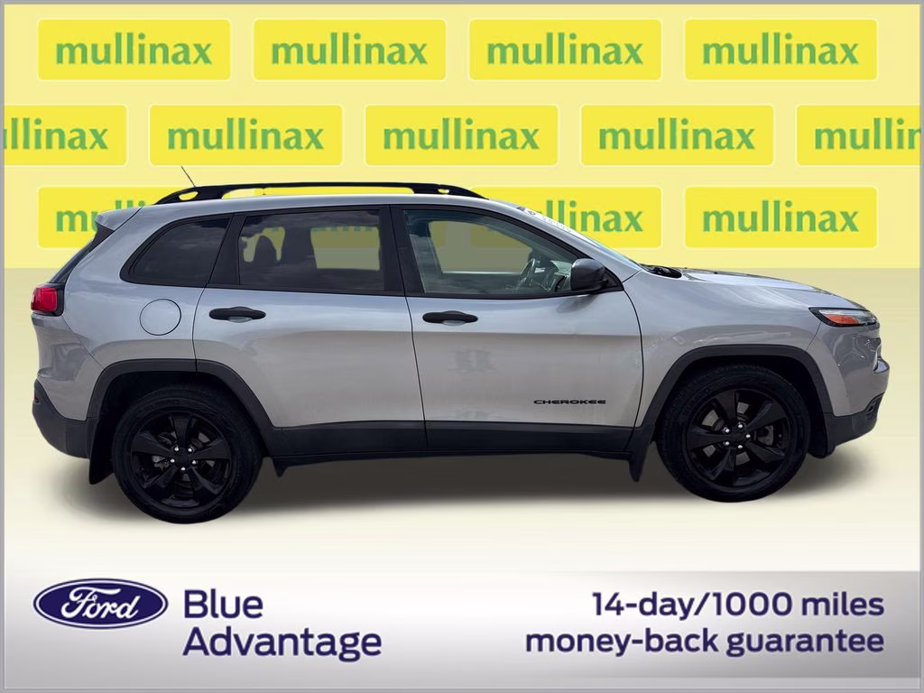 2017 Billet Silver Metallic Clearcoat Jeep Cherokee Sport FWD SUV