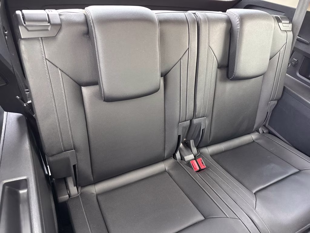 2019 Platinum Gray Metallic Volkswagen Atlas 3.6L V6 SEL R-Line FWD SUV