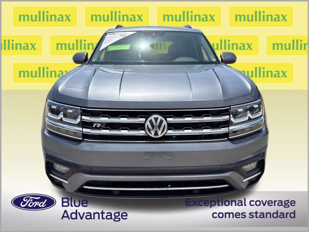 2019 Platinum Gray Metallic Volkswagen Atlas 3.6L V6 SEL R-Line FWD SUV