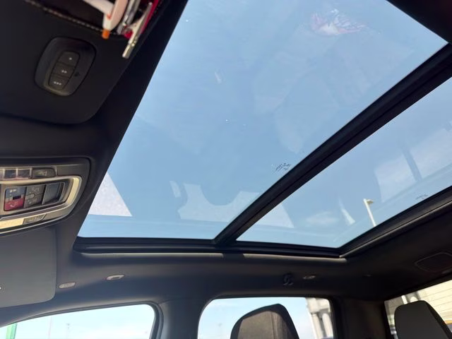 2023 Patriot Blue Pearlcoat Ram 1500 Big Horn 4X4 Truck