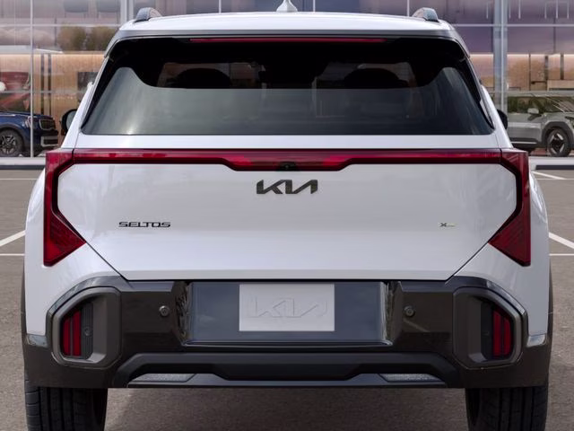 2027 White Kia Seltos X-Line S AWD SUV
