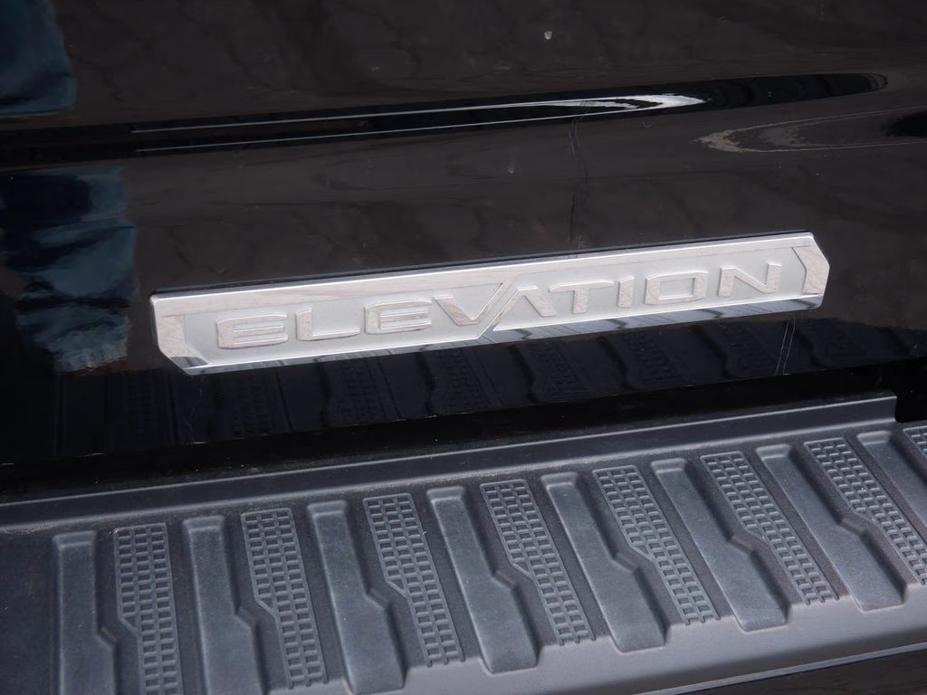 2022 Black GMC Sierra 1500 Elevation 4X4 Truck