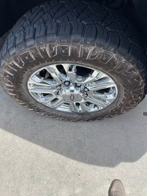 2025 Summit White Chevrolet Silverado 2500HD LTZ 4X4 Truck