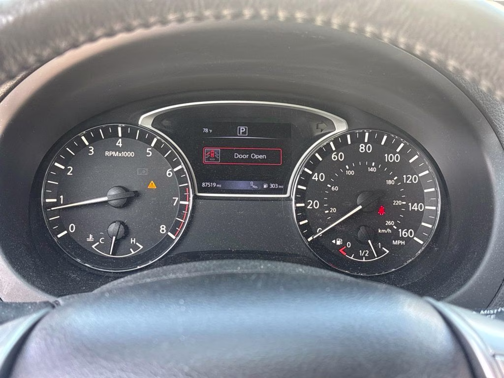 2017 Super Black Nissan Altima 2.5 SL FWD Sedan