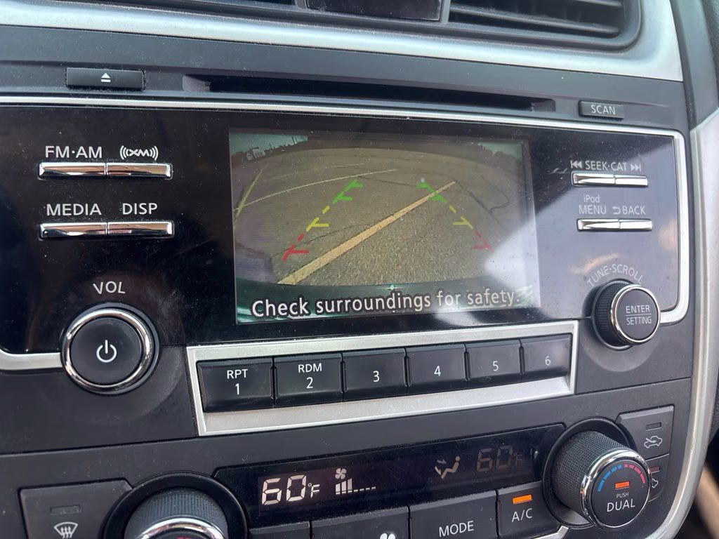 2017 Super Black Nissan Altima 2.5 SL FWD Sedan