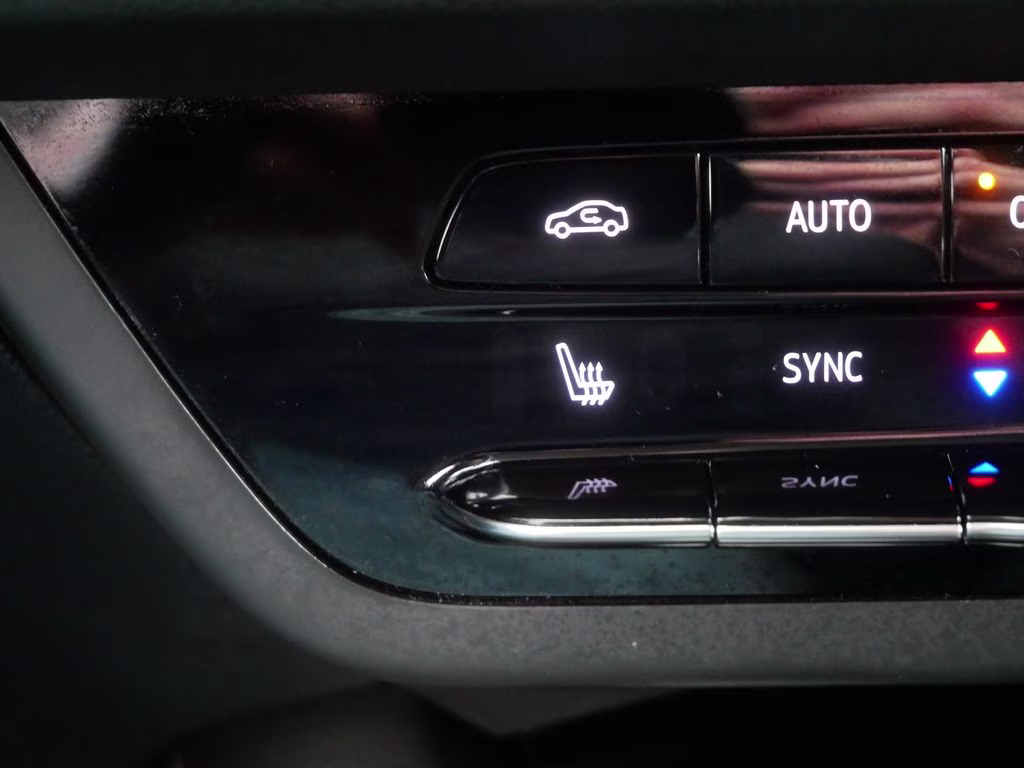 2023 Cinnabar Metallic Buick Envision Preferred AWD SUV