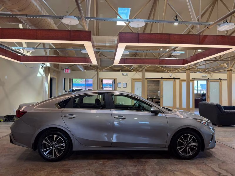 2024 Kia Forte GT-Line Sedan 4D FWD