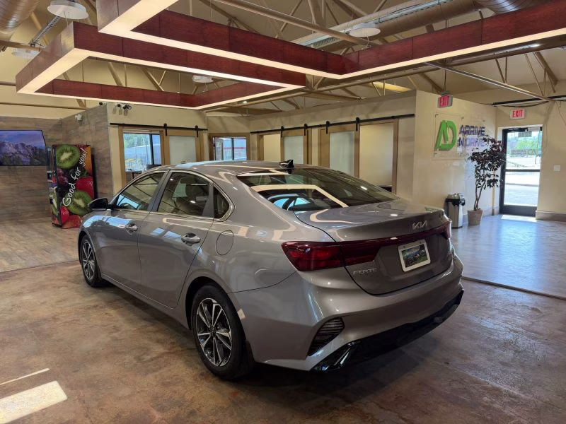 2024 Kia Forte GT-Line Sedan 4D FWD