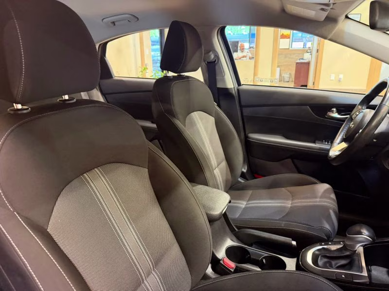 2024 Kia Forte GT-Line Sedan 4D FWD