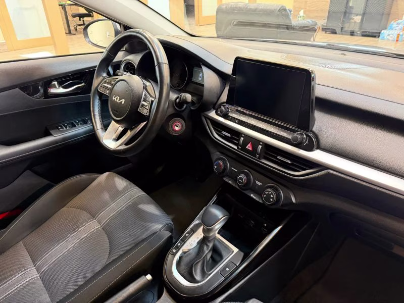 2024 Kia Forte GT-Line Sedan 4D FWD