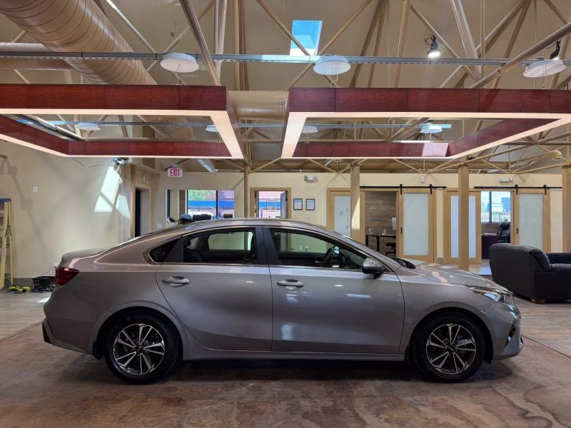 2024 Kia Forte GT-Line Sedan 4D FWD