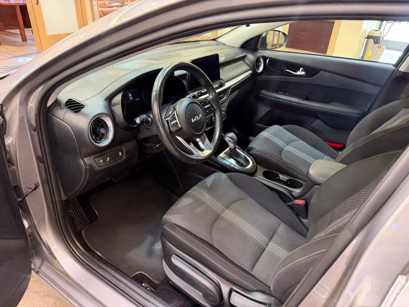 2024 Kia Forte GT-Line Sedan 4D FWD