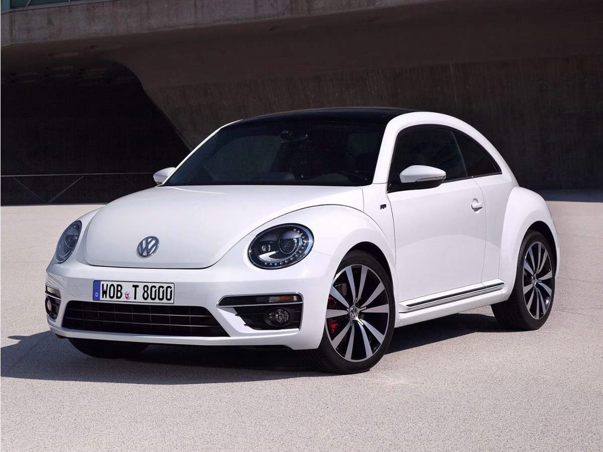 2013 Red Volkswagen Beetle FWD Hatchback