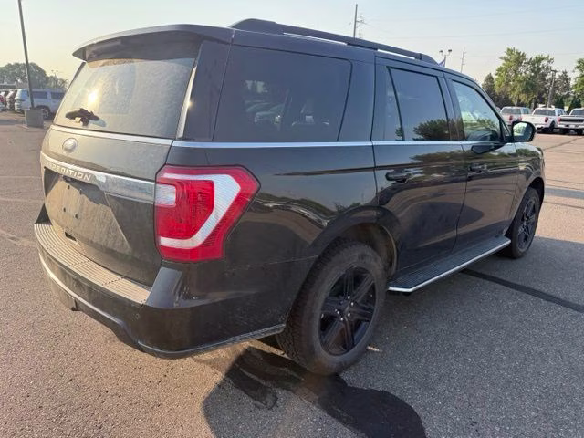 2021 Agate Black Metallic Ford Expedition XLT 4X4 SUV