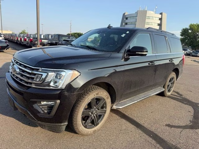 2021 Agate Black Metallic Ford Expedition XLT 4X4 SUV