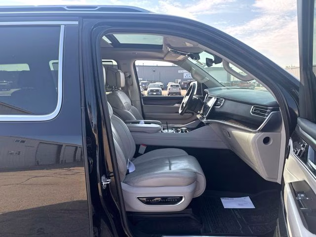 2022 Diamond Black Jeep Grand Wagoneer Series I 4X4 SUV
