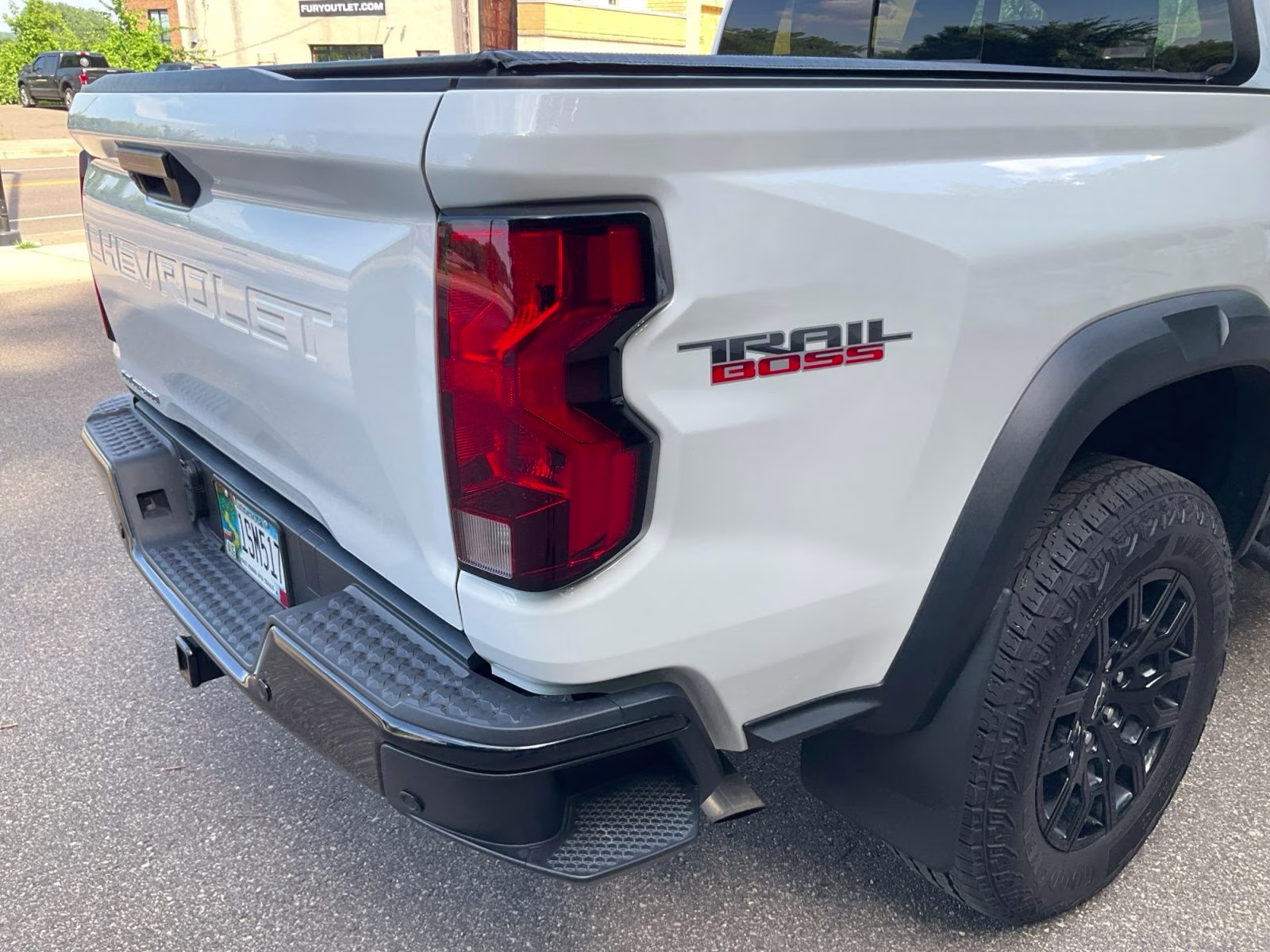 2024 Summit White Chevrolet Colorado Trail Boss 4X4 Truck