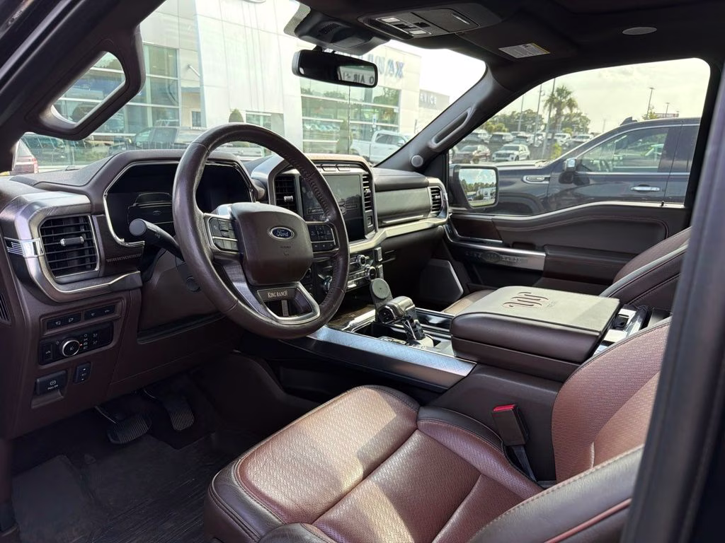 2023 Agate Black Metallic Ford F-150 King Ranch 4X4 Truck