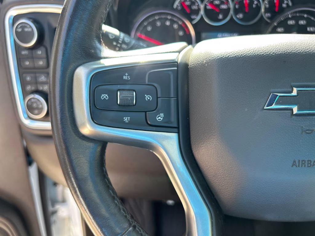 2021 Summit White Chevrolet Silverado 1500 RST 4X4 Truck