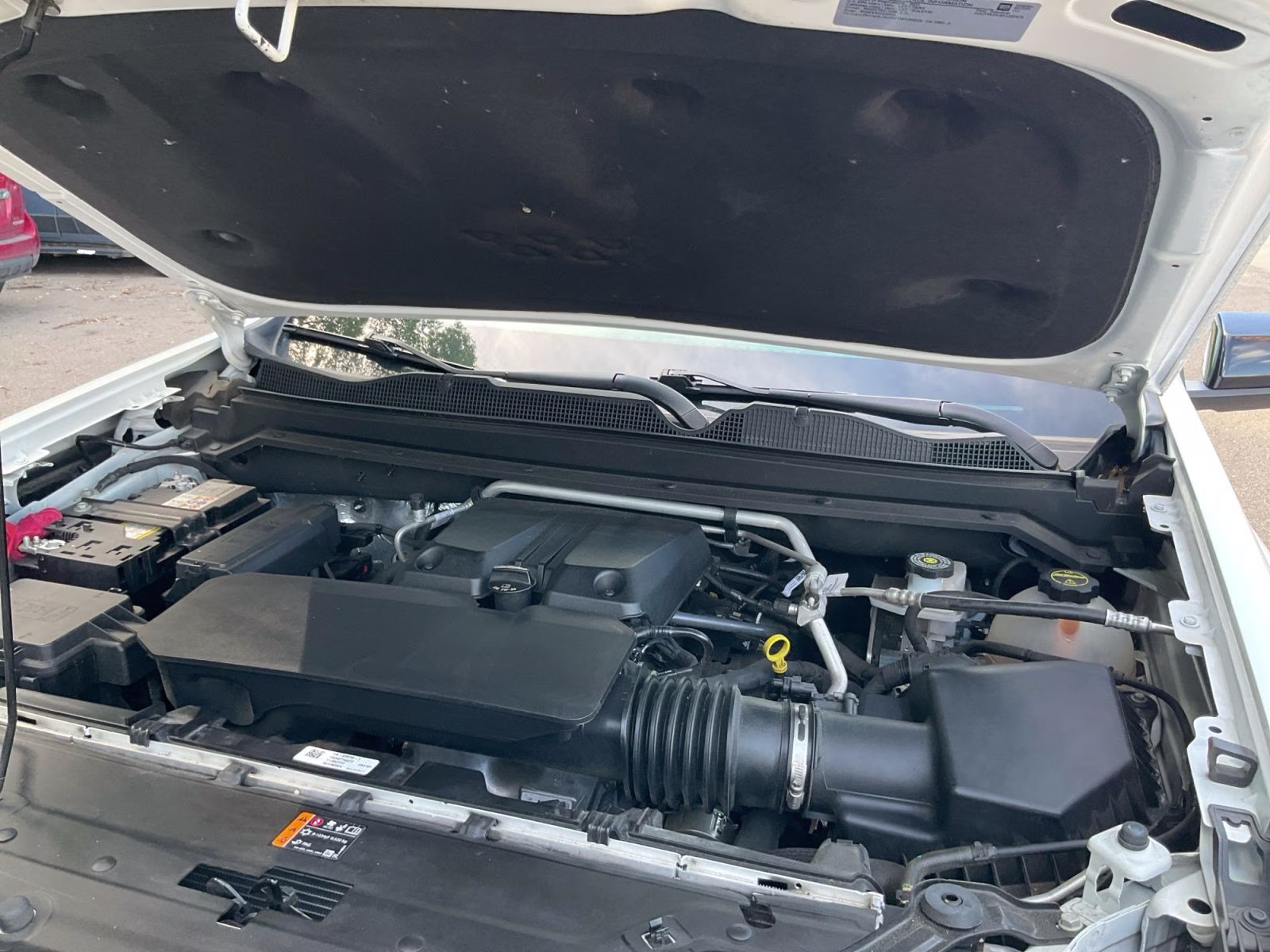 2024 Summit White Chevrolet Colorado Trail Boss 4X4 Truck