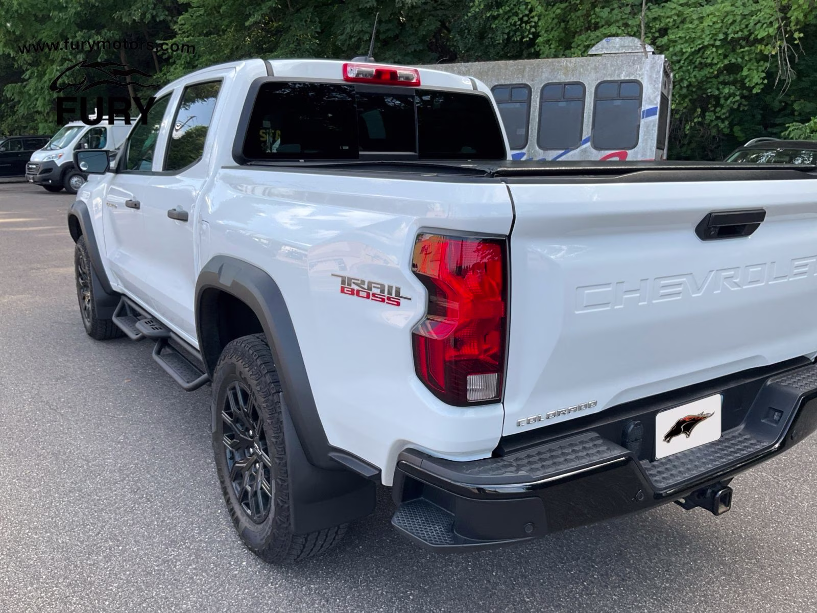 2024 Summit White Chevrolet Colorado Trail Boss 4X4 Truck