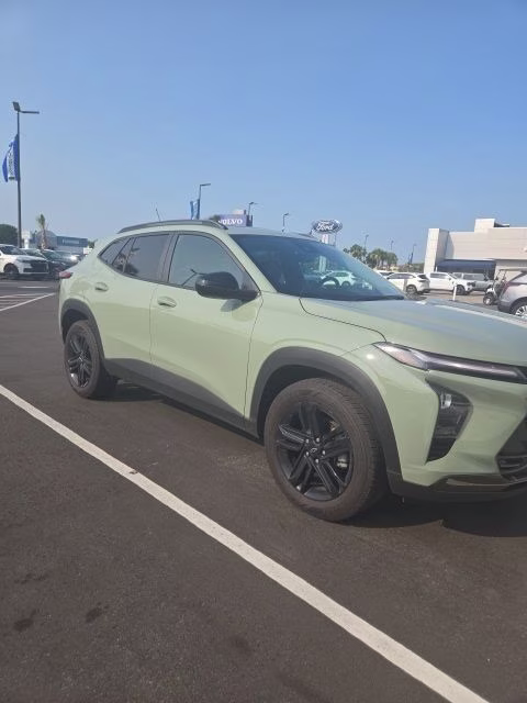 2025 Cacti Green Chevrolet Trax ACTIV FWD SUV