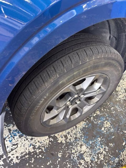 2024 Blue Metallic Ford Maverick XLT FWD Truck