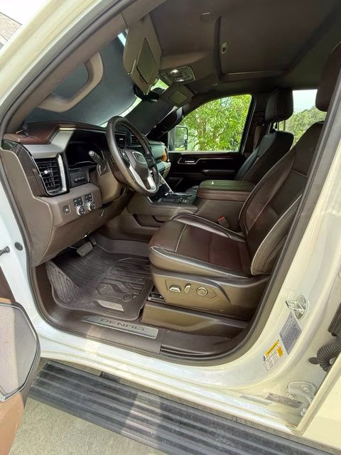 2024 White Frost Tricoat GMC Sierra 2500HD Denali 4X4 Truck