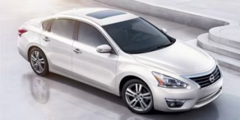 2015 Super Black Clearcoat Nissan Altima 2.5 SL FWD Sedan