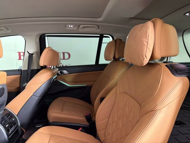 2024 Black Sapphire Metallic BMW X7 xDrive40i AWD SUV