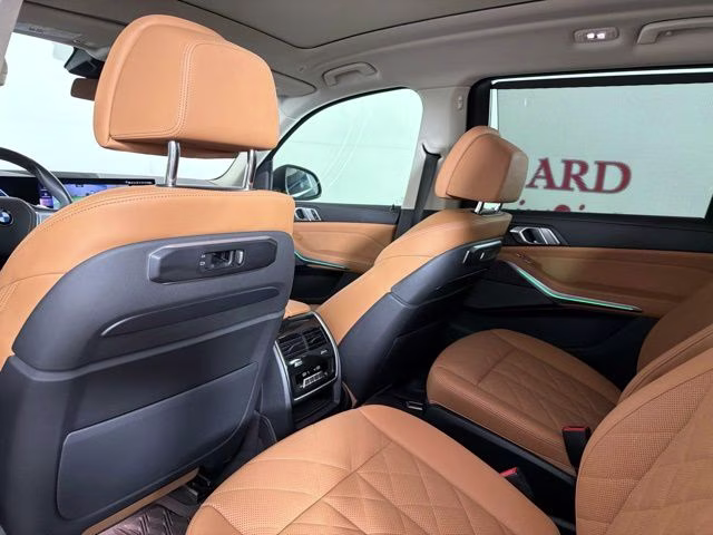 2024 Black Sapphire Metallic BMW X7 xDrive40i AWD SUV