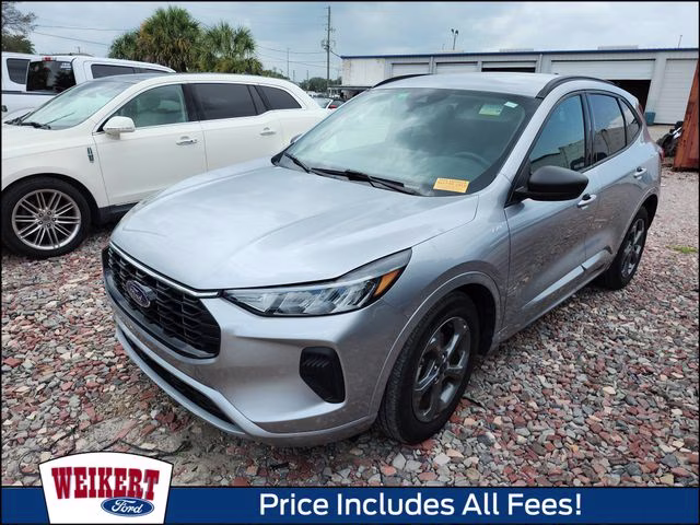 2023 Silver Metallic Ford Escape ST-Line FWD SUV