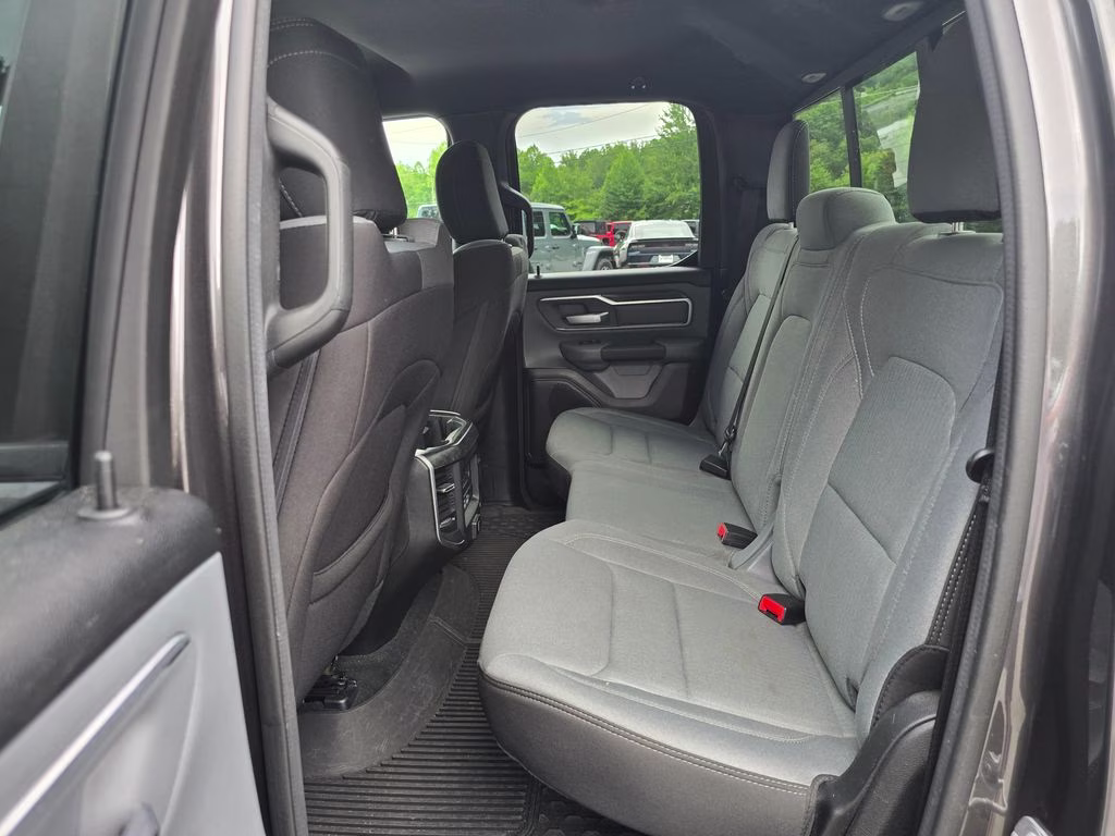 2022 Granite Crystal Metallic Clearcoat Ram 1500 Big Horn/Lone Star 4X4 Truck