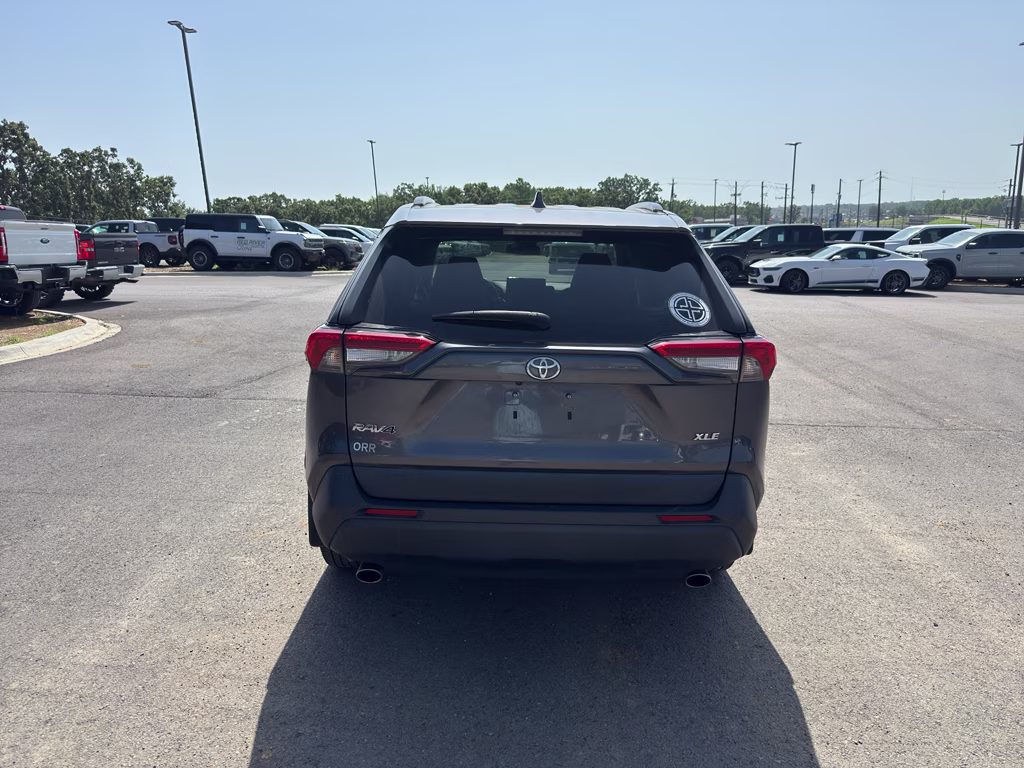 2022 Magnetic Gray Metallic Toyota RAV4 XLE FWD SUV