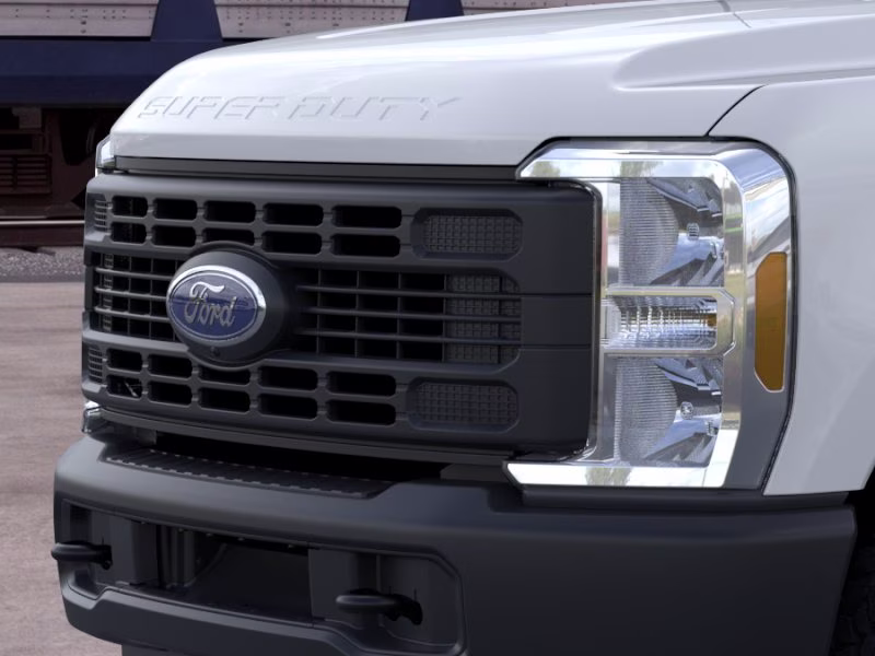 2026 Oxford White Ford Super Duty F-250 SRW XL 4X4 Truck