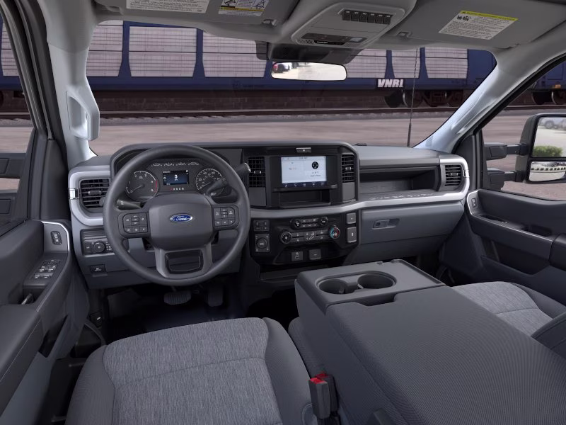 2026 Oxford White Ford Super Duty F-250 SRW XL 4X4 Truck