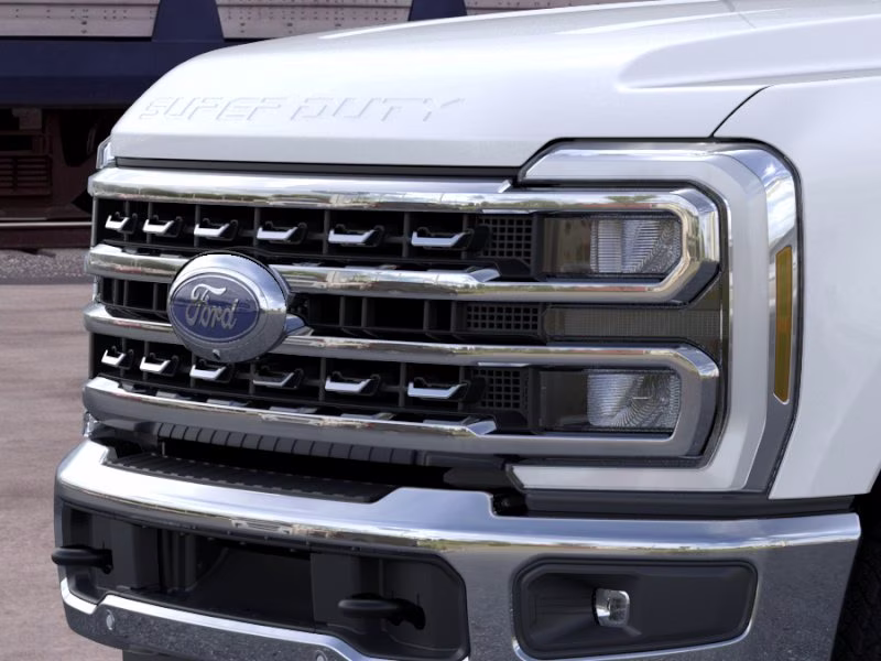 2026 Star White Metallic Tri-Coat Ford Super Duty F-250 SRW LARIAT 4X4 Truck