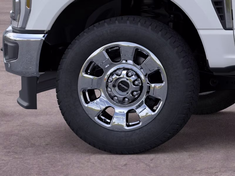 2026 Star White Metallic Tri-Coat Ford Super Duty F-250 SRW LARIAT 4X4 Truck