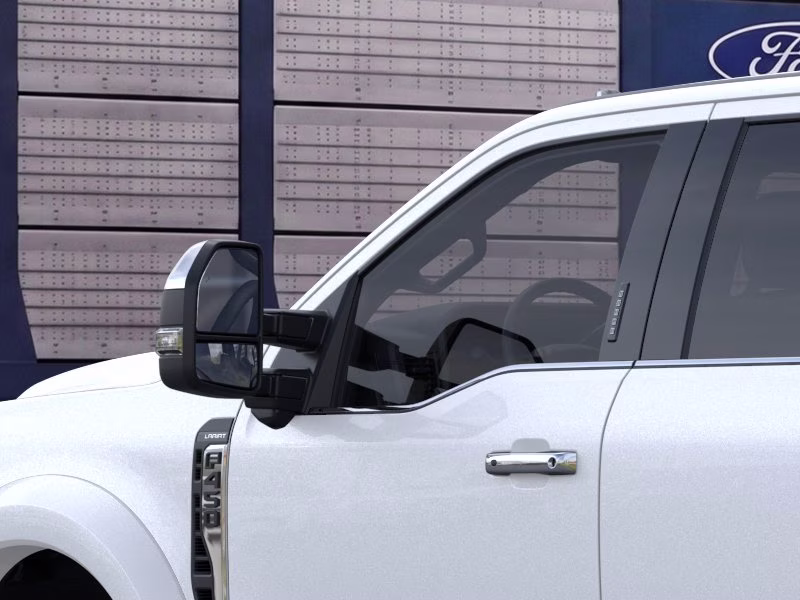 2026 Star White Metallic Tri-Coat Ford Super Duty F-450 DRW LARIAT 4X4 Truck