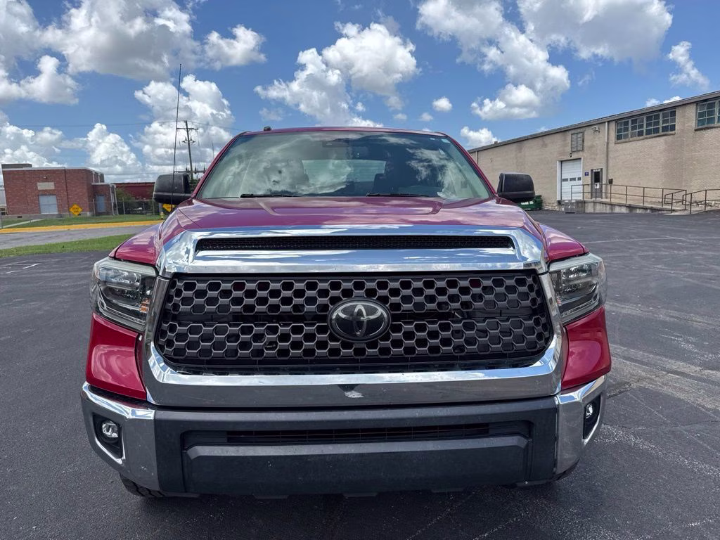 2018 Barcelona Red Metallic Toyota Tundra SR5 4X4 Truck