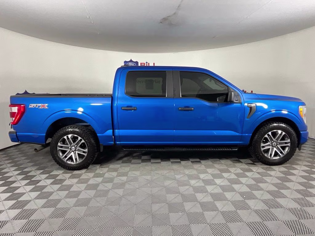 2021 Blue Metallic Ford F-150 XL RWD Truck