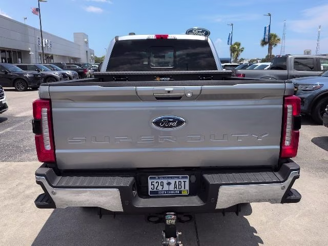 2023 Silver Ford Super Duty F-350 SRW Lariat 4X4 Truck