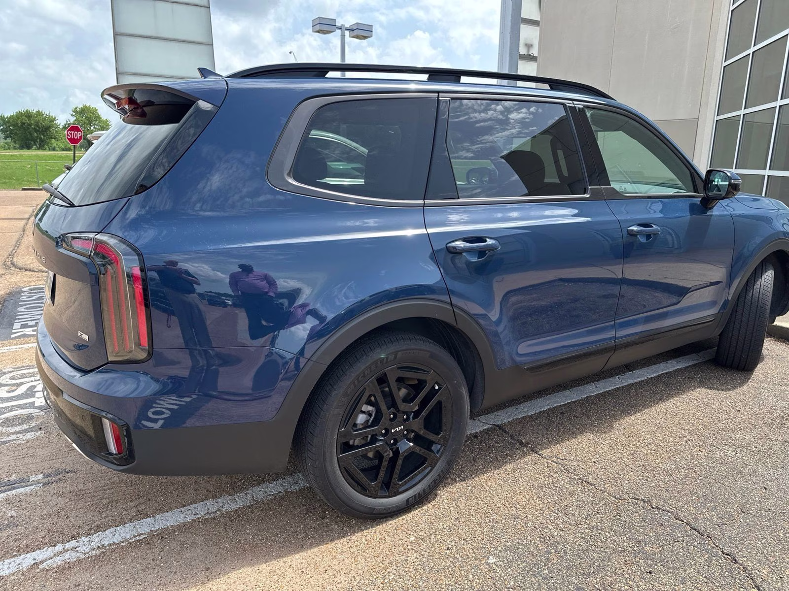 2024 Midnight Kia Telluride SX X-Line AWD SUV